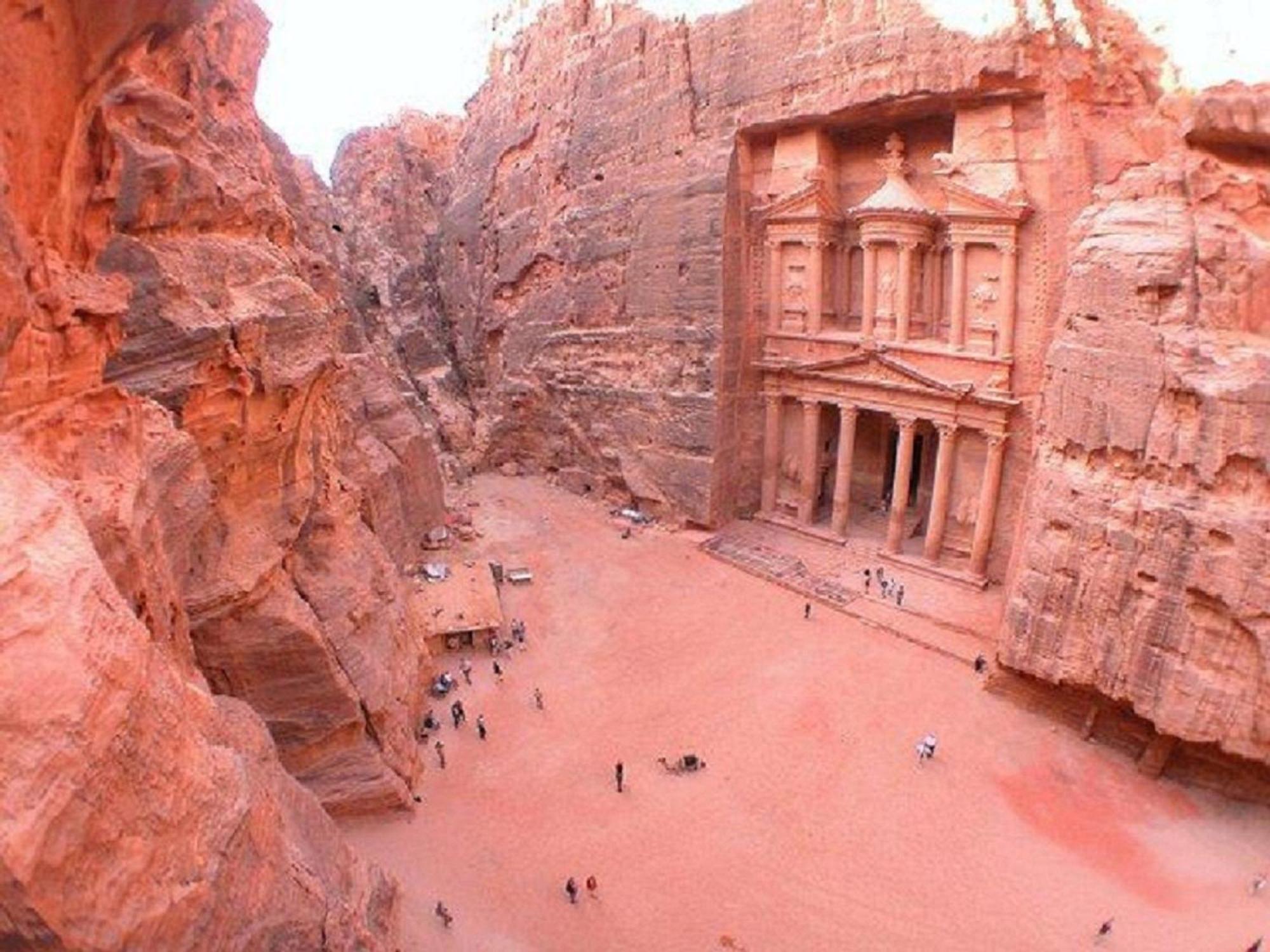 Petra Guests Hotel Wadi Musa Exterior foto